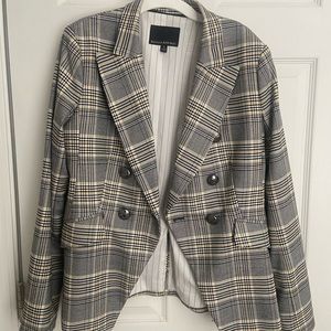 Double-breasted plaid blazer
